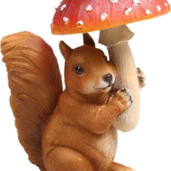Farmwood Tuinbeeld Eekhoorn Met Paddenstoel Eline Bruin / Rood / Wit 15 X 11 X 21 Cm