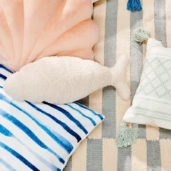 Decoris Sierkussen Vis Crème 40 X 17 X 3 Cm -Madison Sales Store 8720194646465 2